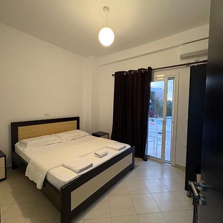 Xhonis Apartments Ksamil Eksteriør bilde