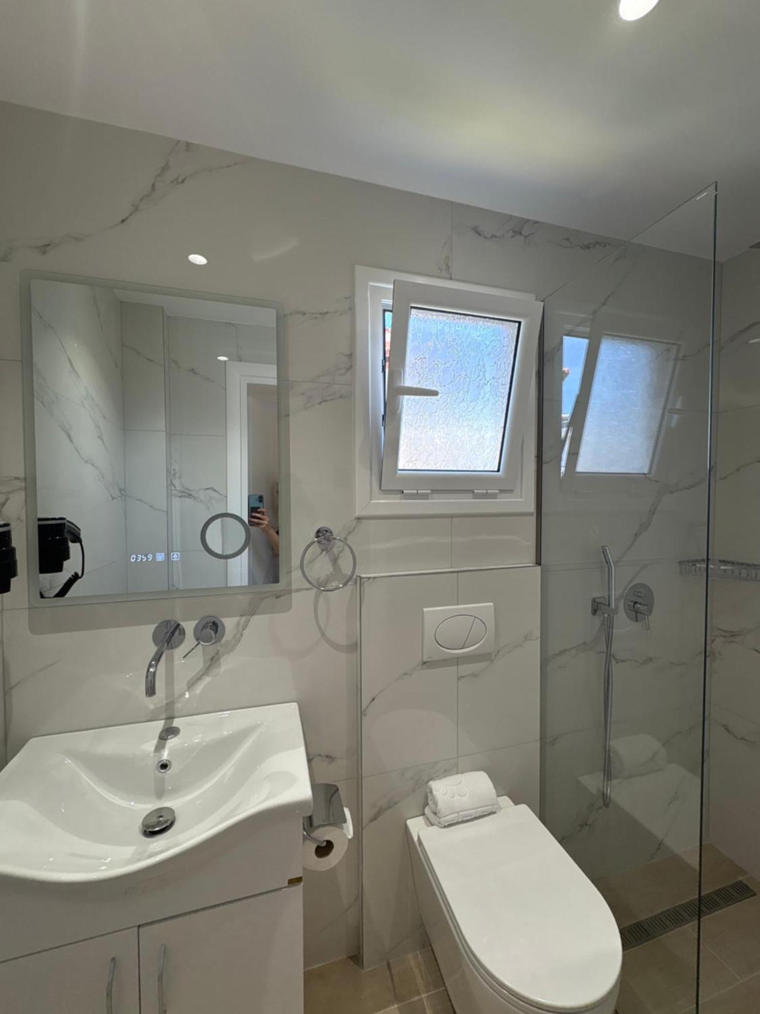Xhonis Apartments Ksamil Eksteriør bilde