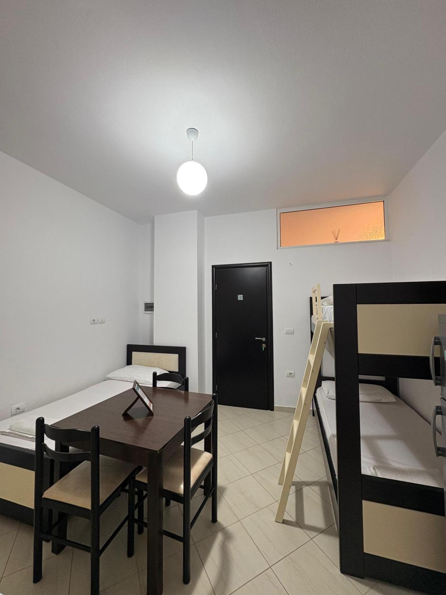Xhonis Apartments Ksamil Eksteriør bilde
